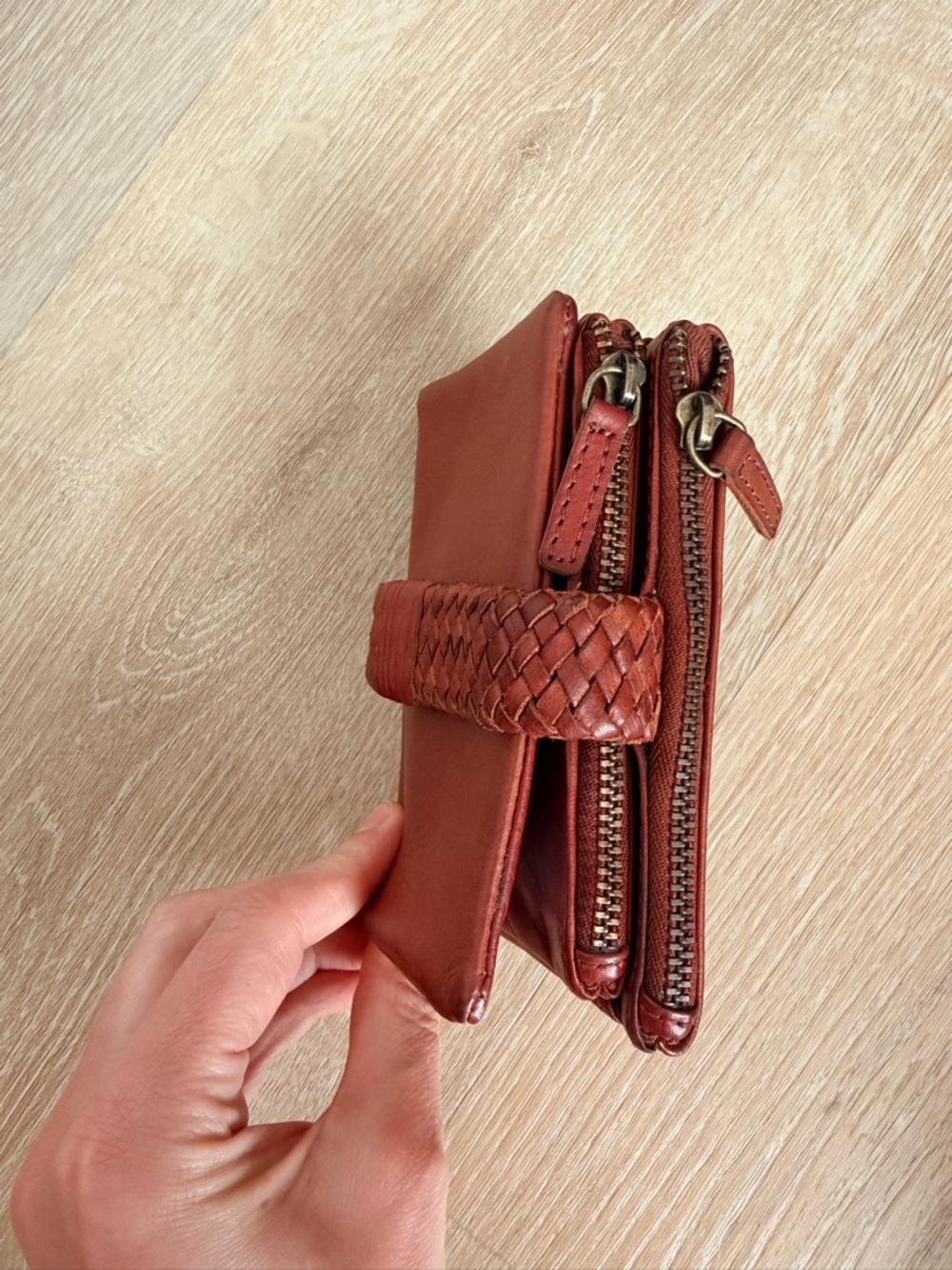 Handcrafted Brown Leather Wallet Cotton Braided Strap Closure Vintage Look Boho - Picture 7 of 8